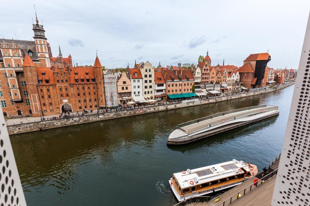 Uroczy Apartament No1 w ,, SERCU Starego Miasta Wyspa Spichrzów,, Gdansk Exterior foto